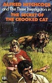 Тайна одноглазого кота. [The Secret Of The Crooked Cat, = Секрет одноглазого кота; Тайна горбатого кота]